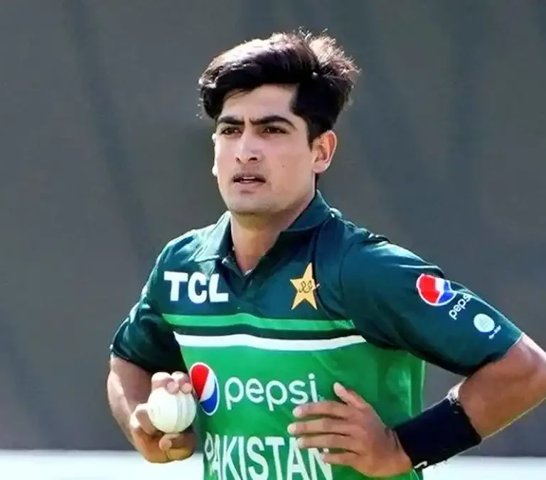 Naseem Shah (Cricketer):
