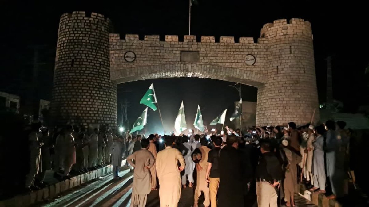 Grand Fireworks at Khyber Gate Celebrate Operation Binyan-ul-Marsoos Victory