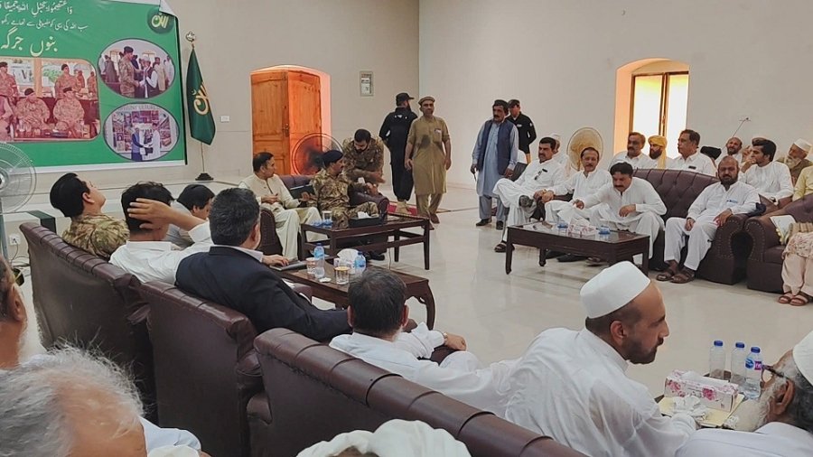 Bannu Jirga with Commissioner and Army