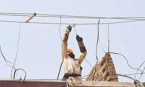 5. Powering Pakistan, Living in Darkness The Electricity Crisis in Khyber Pakhtunkhwa