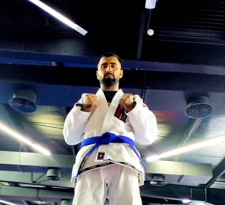 Zeeshan Mehsud sets Guinness World Record