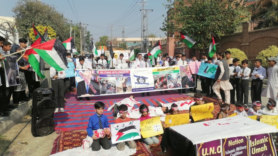 Local school children show solidarity with Palestinian children