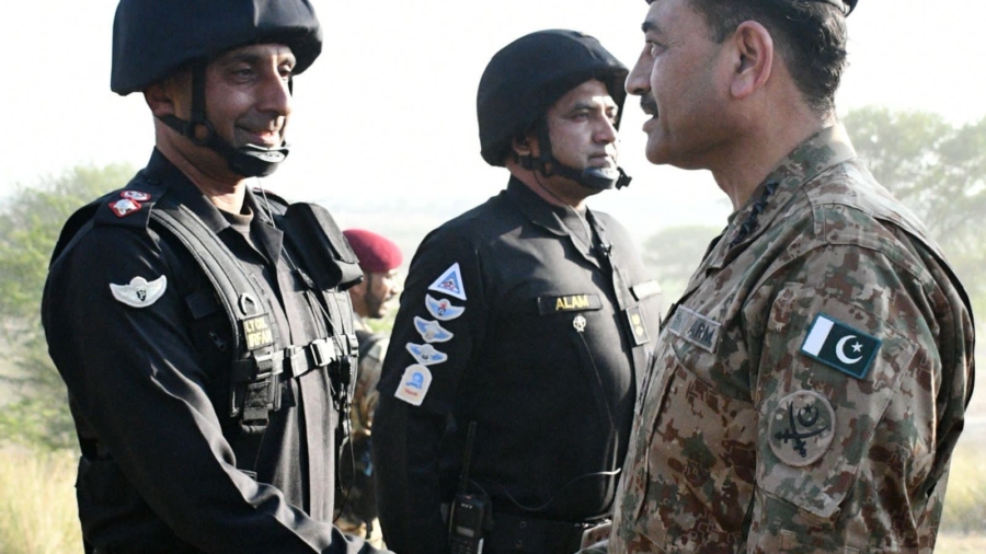 Chief of Army Staff General Syed Asim Munir visits Corps-level collective training exercise of Strike Corps