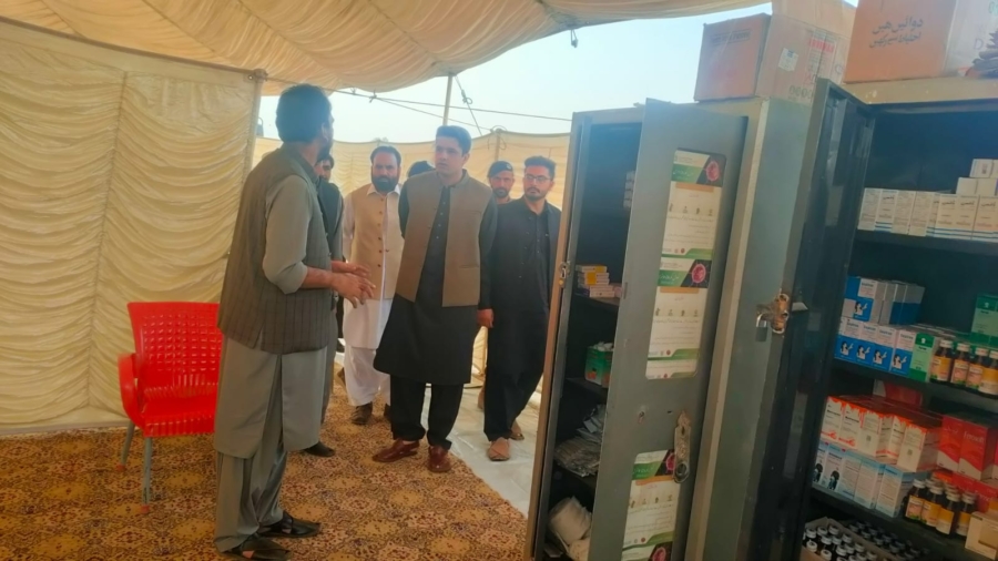 A special health clinic has been established for the transit camp established for the return of Afghan residents at the Torkham border