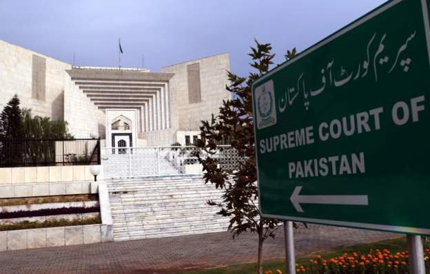 The Supreme Court has conditionally suspended the decision to invalidate the trial of civilians in military courts.