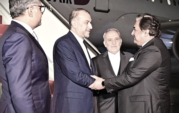 Iran's foreign minister reached Islamabad by special plane