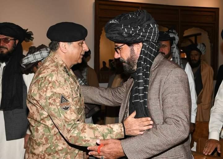 A meeting of Atmanzai tribal elders of North Waziristan with Corps Commander Peshawar
