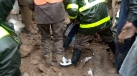 3 people died and 6 were injured due to roof collapse due to rains