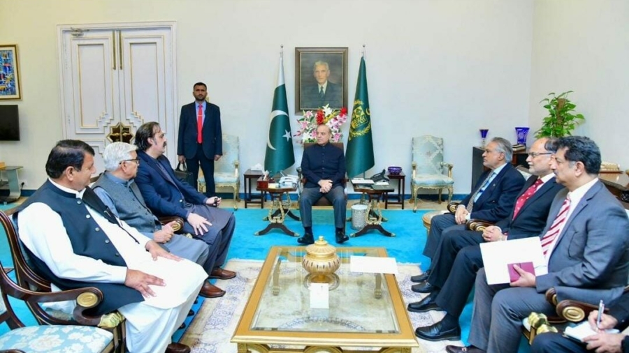 Khyber Pakhtunkhwa Chief Minister Ali Amin Khan Gandapur meeting with Prime Minister Muhammad Shahbaz Sharif