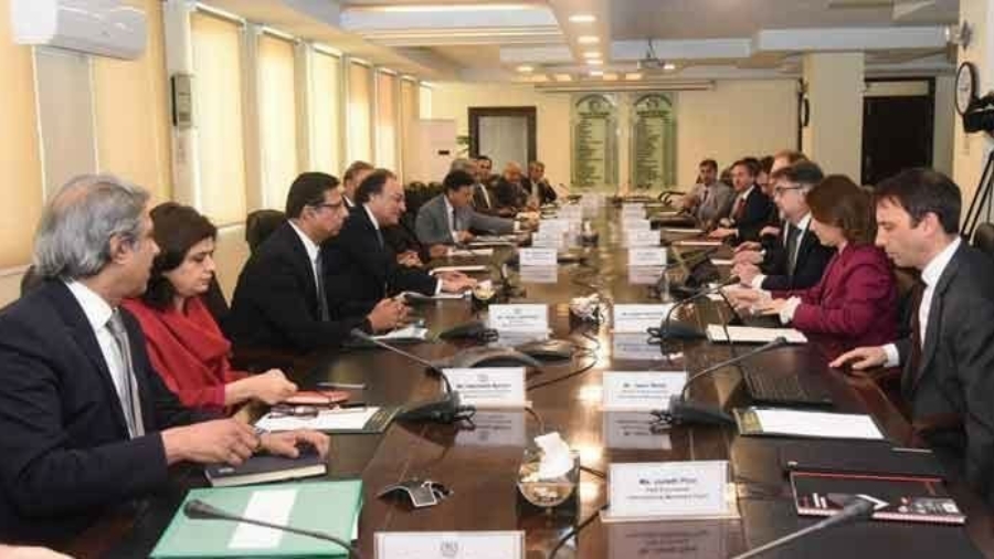 A staff level agreement was signed between Pakistan and the IMF