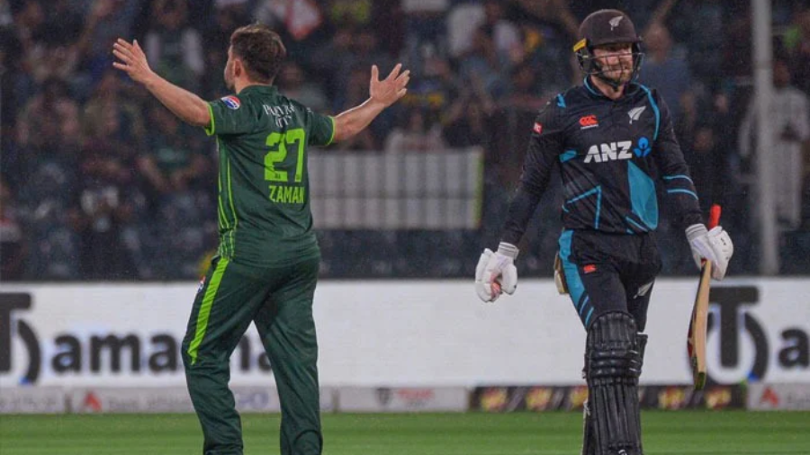 4th T20: New Zealand beat Pakistan by 4 runs