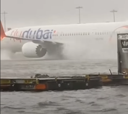 Due to rains, flights at Dubai Airport have been suspended