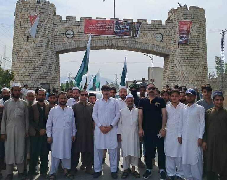 A Pakistan Zindabad and Pakistan Army Zindabad rally was held at Jamrud Bab Khyber