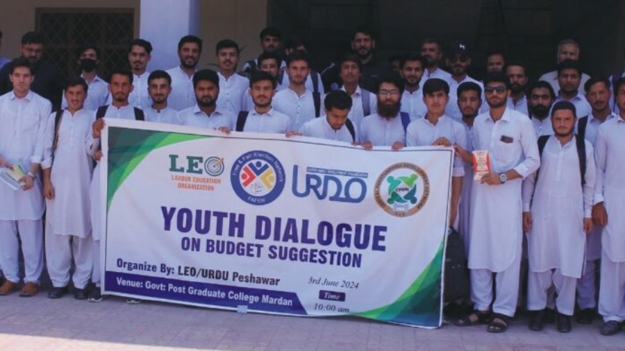 Conducting a dialogue for the participation of youth in the budgeting process in Mardan