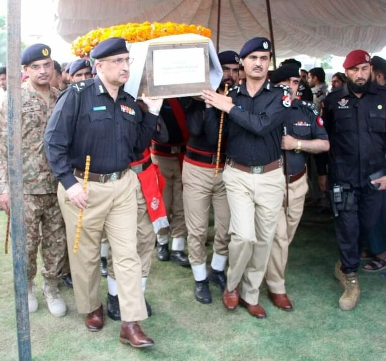 Peshawar: The funeral prayers of martyred police officers were performed with official honours