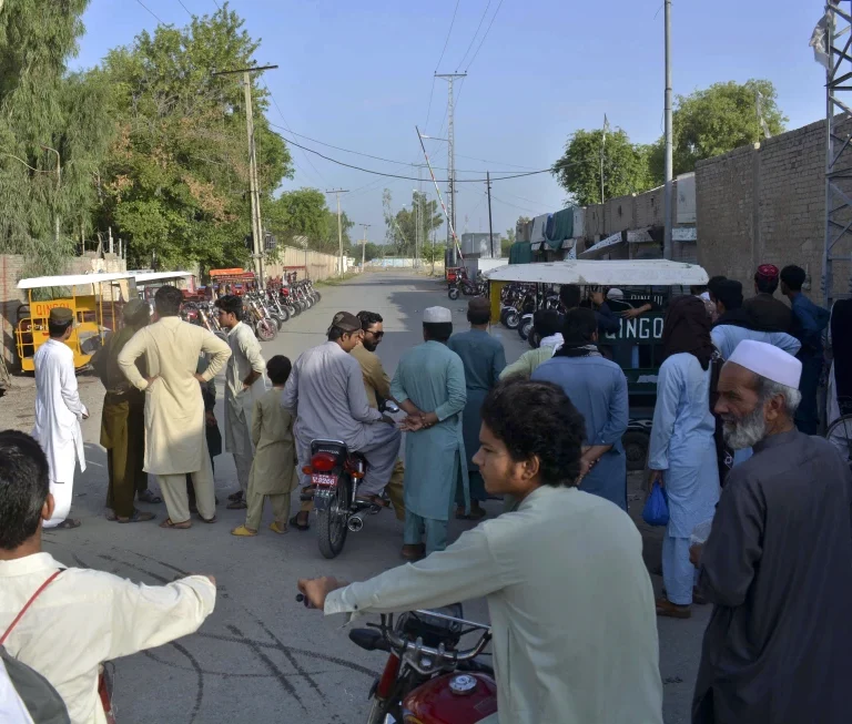 DI Khan: Clash between security forces and terrorists in Kadi Shamuzai area