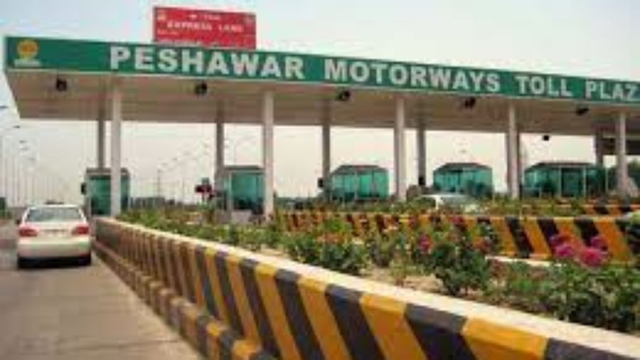 Peshawar to Islamabad Motorway closed for passenger vehicles