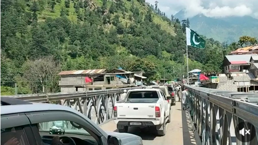 Balakot: The Kaghan highway was opened for the northern areas and Naran after 14 days