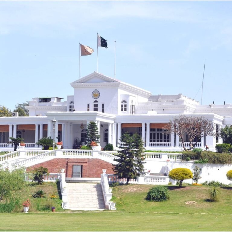 Peshawar: Announcement of opening the doors of Governor House for citizens on the occasion of Independence Day