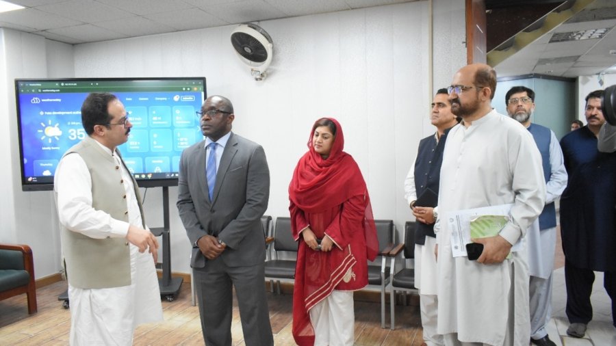 US Consul General's visit to PDMA office قونصل جنرل