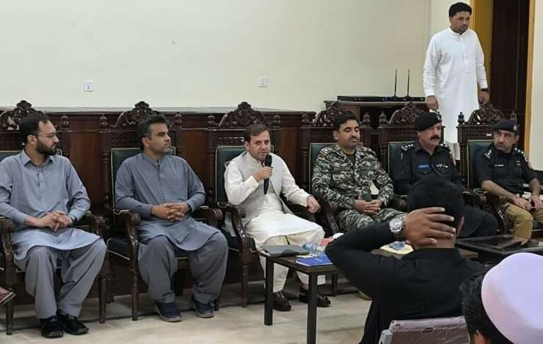 Orakzai: Conducting seminars on youth issues at Kalai hq