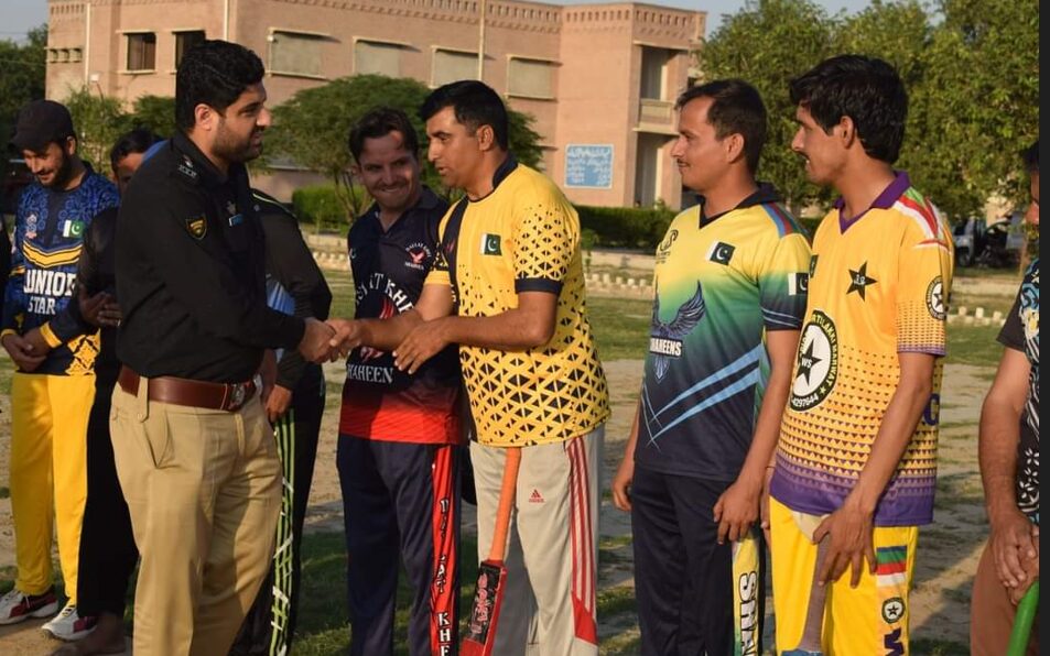 Organizing the first cricket tournament of Lucky Marwat Police 2024