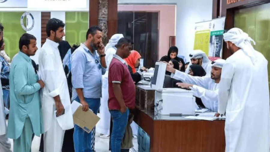 The United Arab Emirates has imposed new visa conditions on Pakistanis coming for employment