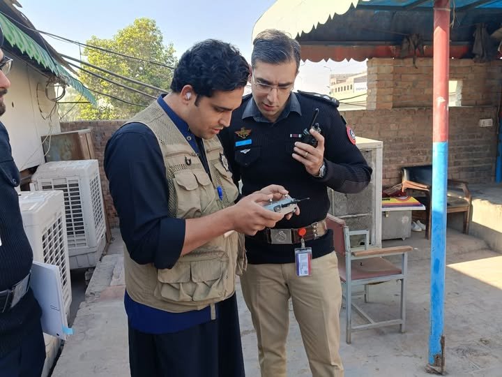 Peshawar: An important initiative of the traffic police to maintain the flow of traffic in the city
