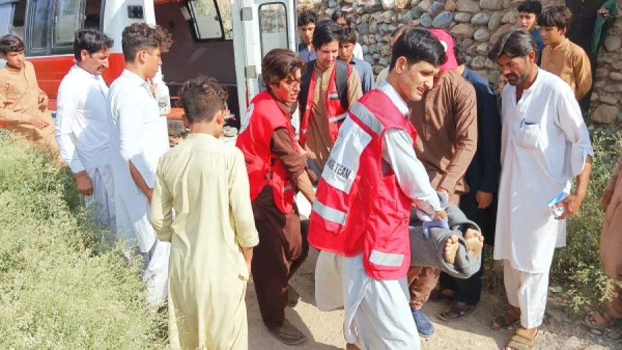 Karam conflict: Governor orders immediate relief, teams mobilized from Red Crescent and merged districts