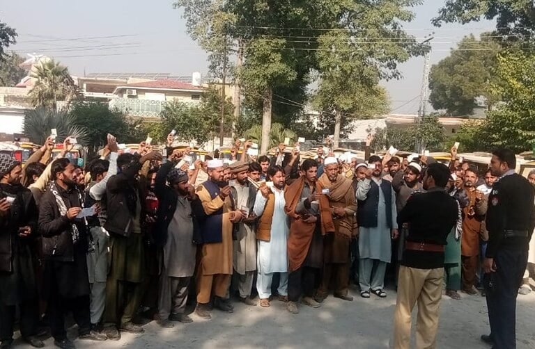 Mardan: Launch of a special campaign to reduce traffic police rush