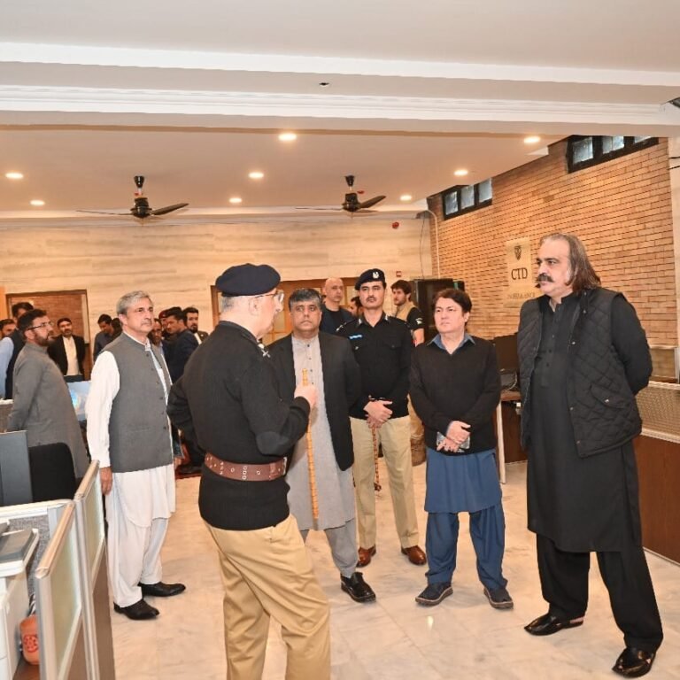 Chief Minister Khyber Pakhtunkhwa visited CTD headquarters