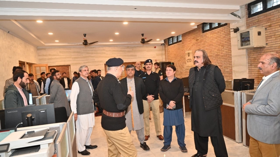 Chief Minister Khyber Pakhtunkhwa visited CTD headquarters