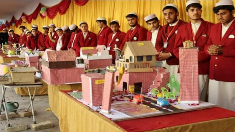 Organizing programs and competitions to develop creativity among students