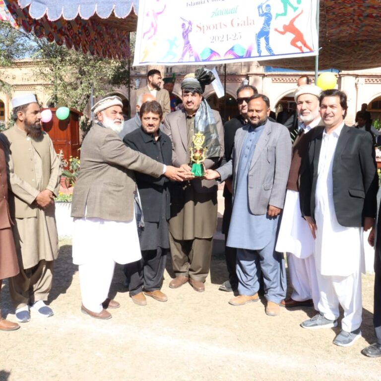 Peshawar: The grand opening of the annual sports gala at Islamia Collegiate School