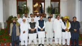 گورنر خیبرپختونخوا سے آل ٹرائبل کنٹریکٹرز ایسوسی ایشن کی ملاقات، مسائل کے حل کی یقین دہانی اے آئی پی فنڈ کیلئے علیحدہ ہیڈ اور ٹیکس میں 10 سال کی چھوٹ کا مطالبہ ضم اضلاع کی ترقی سے امن و خوشحالی کا راستہ ہموار ہوگا: فیصل کریم کنڈی