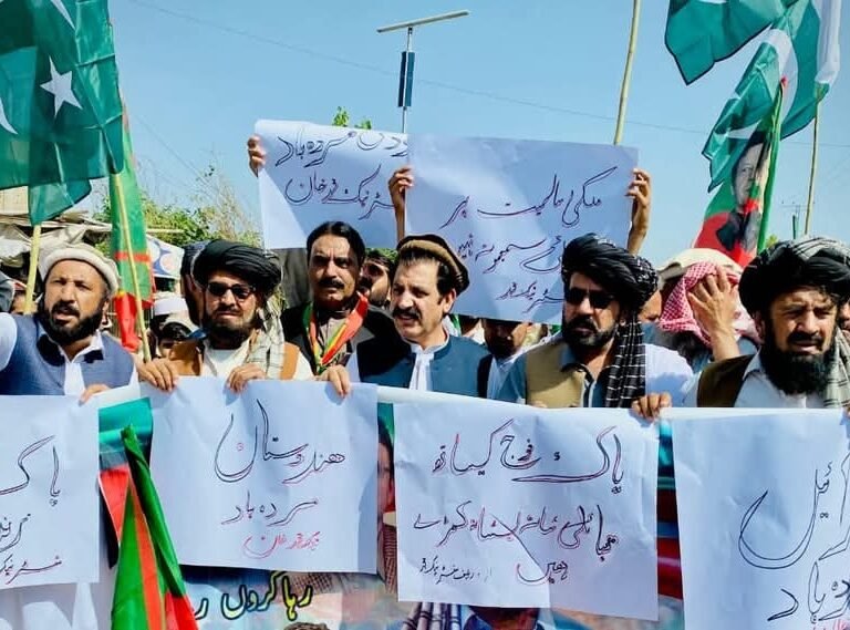 North Waziristan: Rally held in connection with Pakistan's historic victory against India