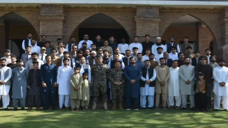 A delegation of male and female students from various universities of Khyber Pakhtunkhwa visited Balahisar Fort