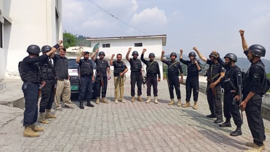 Swat: Mock exercise held at Chapriyal police station to deal with any untoward situation