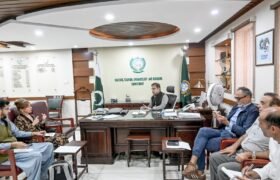 Unesco Deligation with Secratory Culture