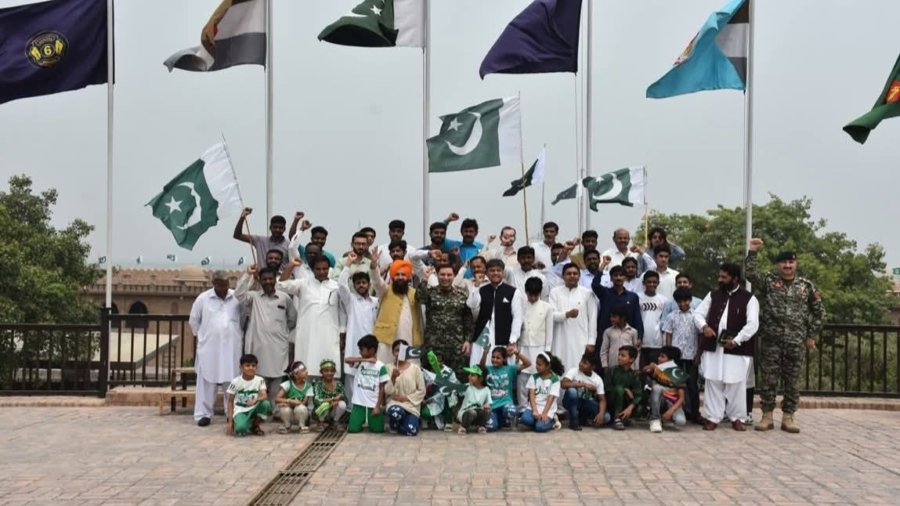 On the occasion of Independence Day and Battle of Haqq, a grand ceremony was held in Balahisar Fort