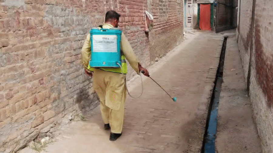 Mardan: Spraying campaign to prevent dengue continues