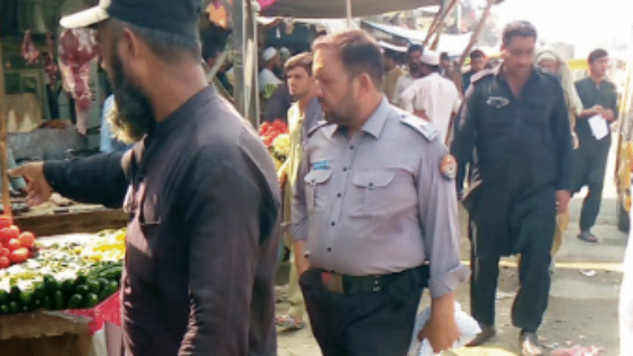 Traffic police Charsadda operation against encroachment