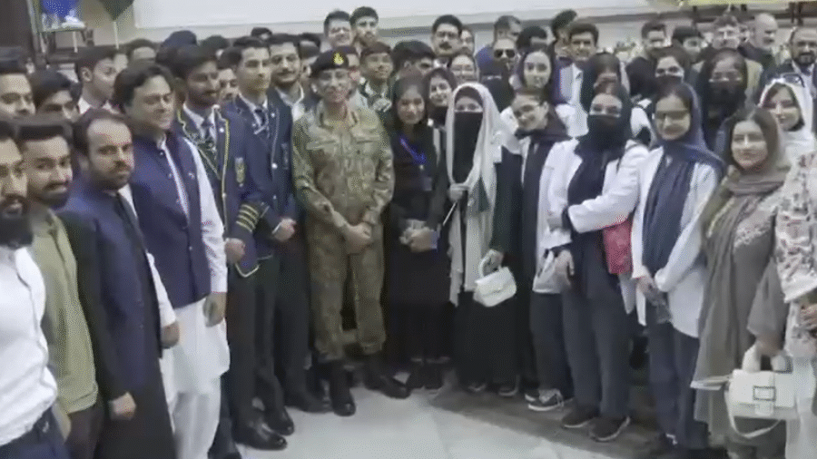 Abbottabad: DG ISPR holds special meeting with university teachers and students