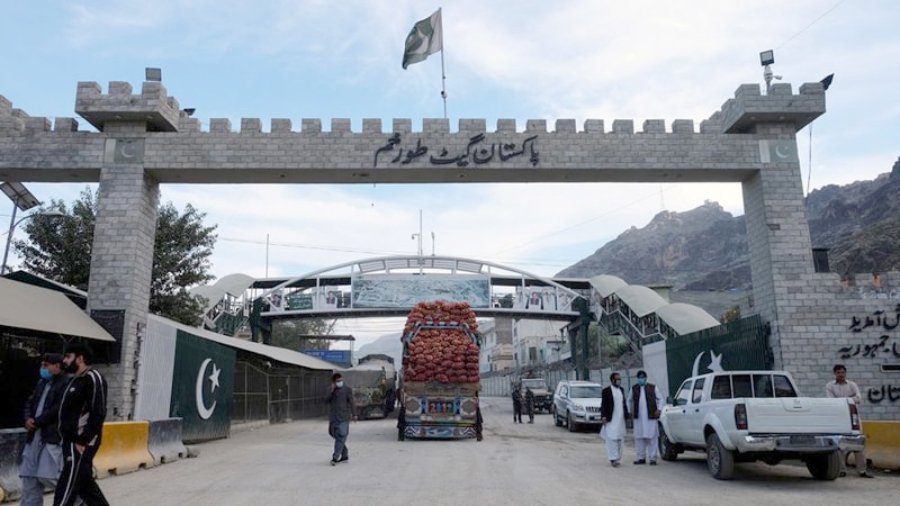 Peace rally in Landi Kotal, participants demand opening of Torkham border