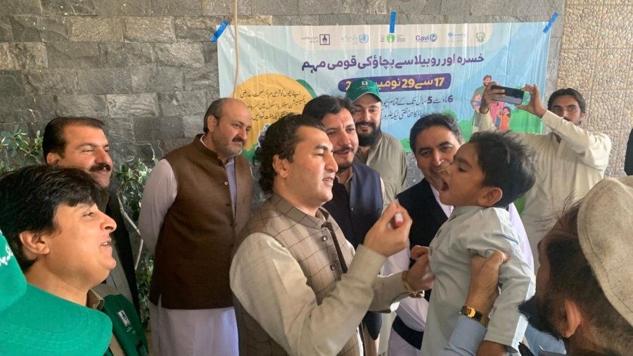 The measles and rubella vaccination campaign