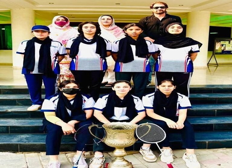 Target College wins intercollegiate girls badminton event
