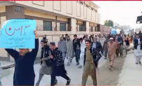 Swabi: Peaceful rally against drugs and for law and order