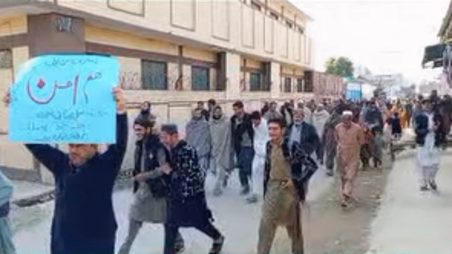 Swabi: Peaceful rally against drugs and for law and order