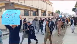 Swabi: Peaceful rally against drugs and for law and order