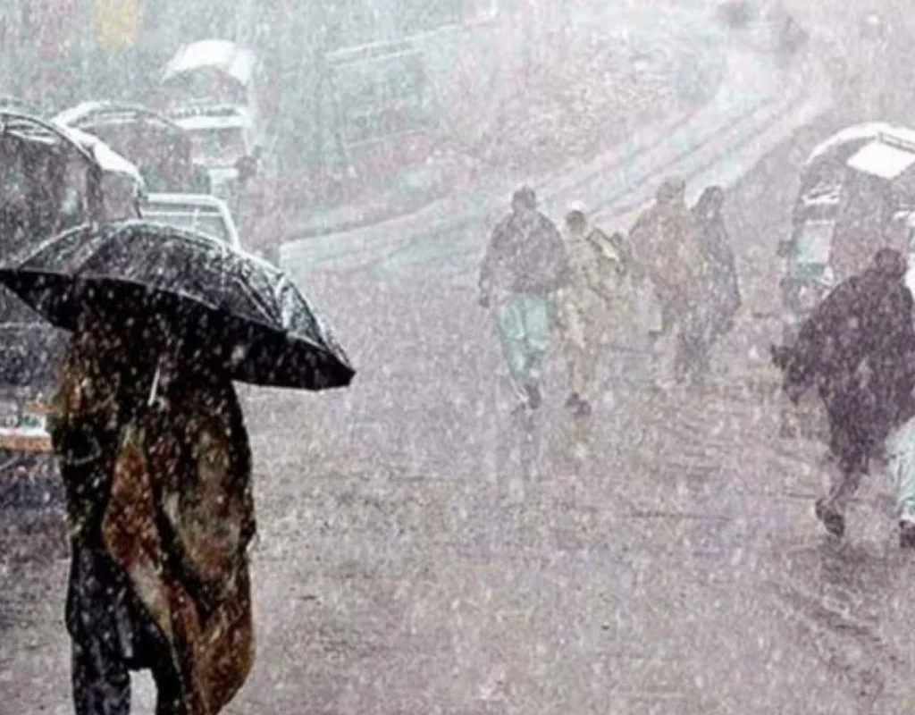 Rain and snowfall expected in upper KP; flash flood advisory issued.